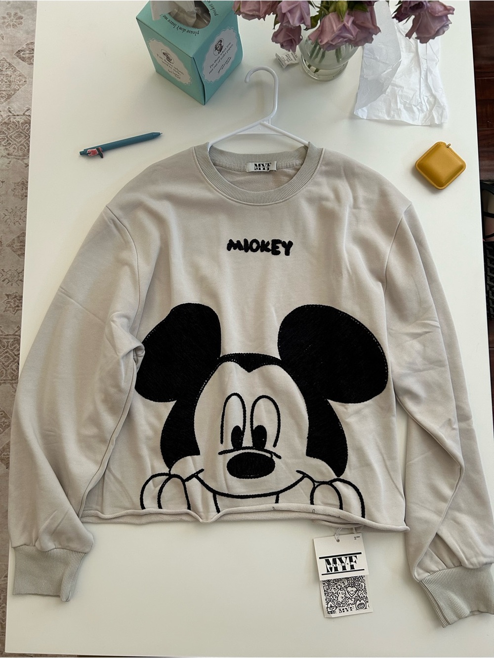Cream Mickey Graphic Crewneck cropped Sweater